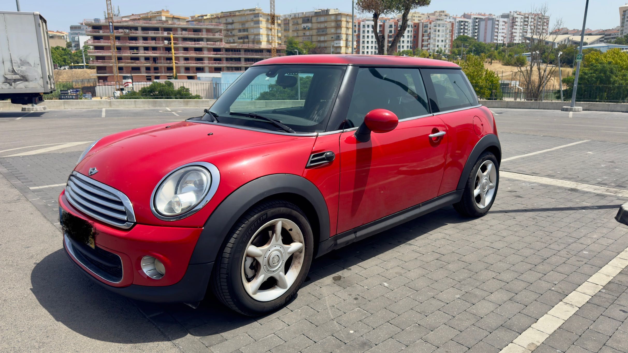 MINI Cooper  One D 2012