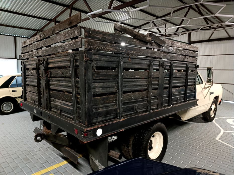 Dodge Ram 5.9 V8 pickup. Faktura VAT