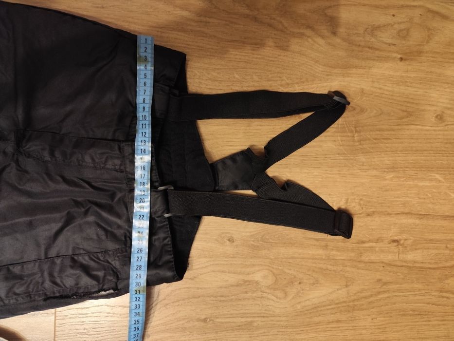 Spodnie narciarskie czarne Crivit r 122/128