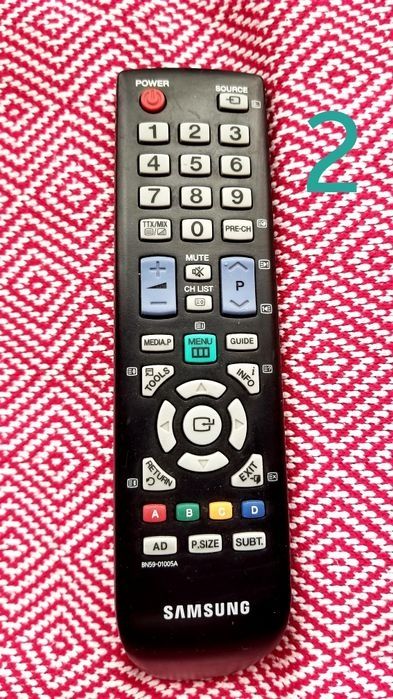 Пульти Samsung оригінальні нові.