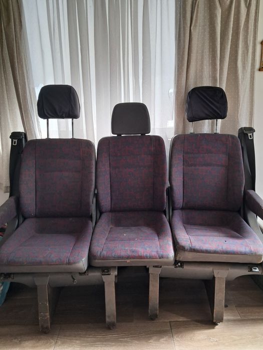 Bancos traseiros de Mercedes vito 110