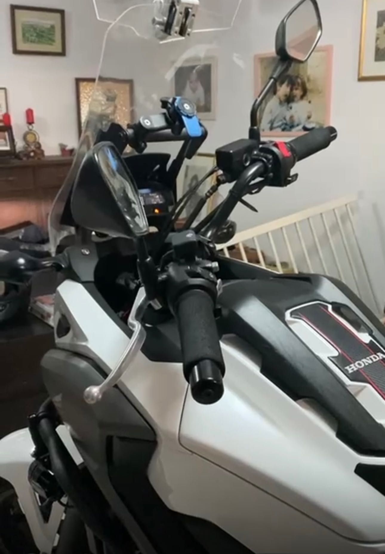 Honda NC750X - 5000Kms 2020