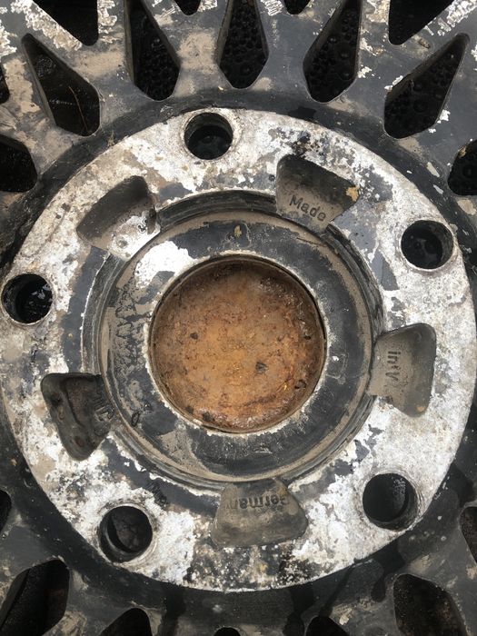 Алюміневі диски R-16(на Ниву)