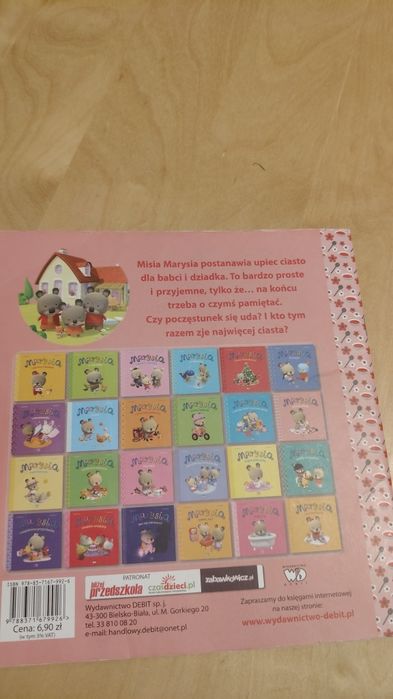 Książeczka Marysia piecze ciasto