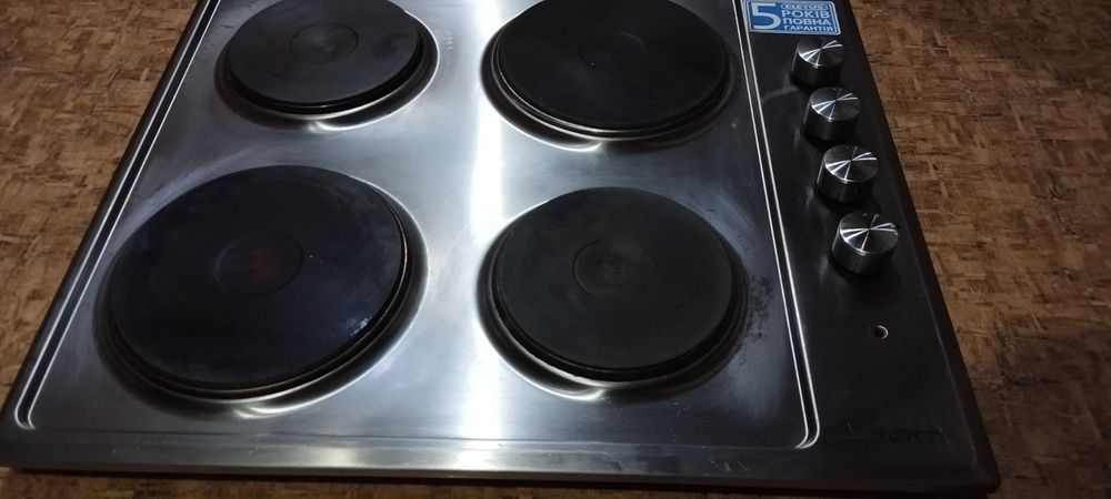Продам встраеваемую поверхность