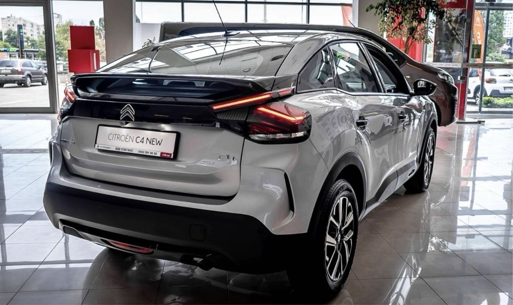 Автомобиль Ситроен С4 2024 года. ПРОДАЖА