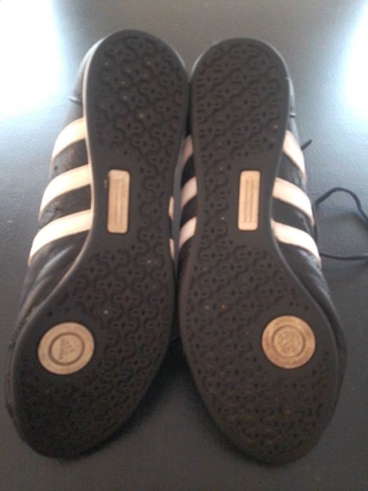 Bota sapatilha adidas