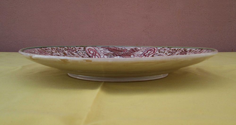 Grande Prato de Faiança de COIMBRA Rep. de Desenho Miúdo do Sec. XVII