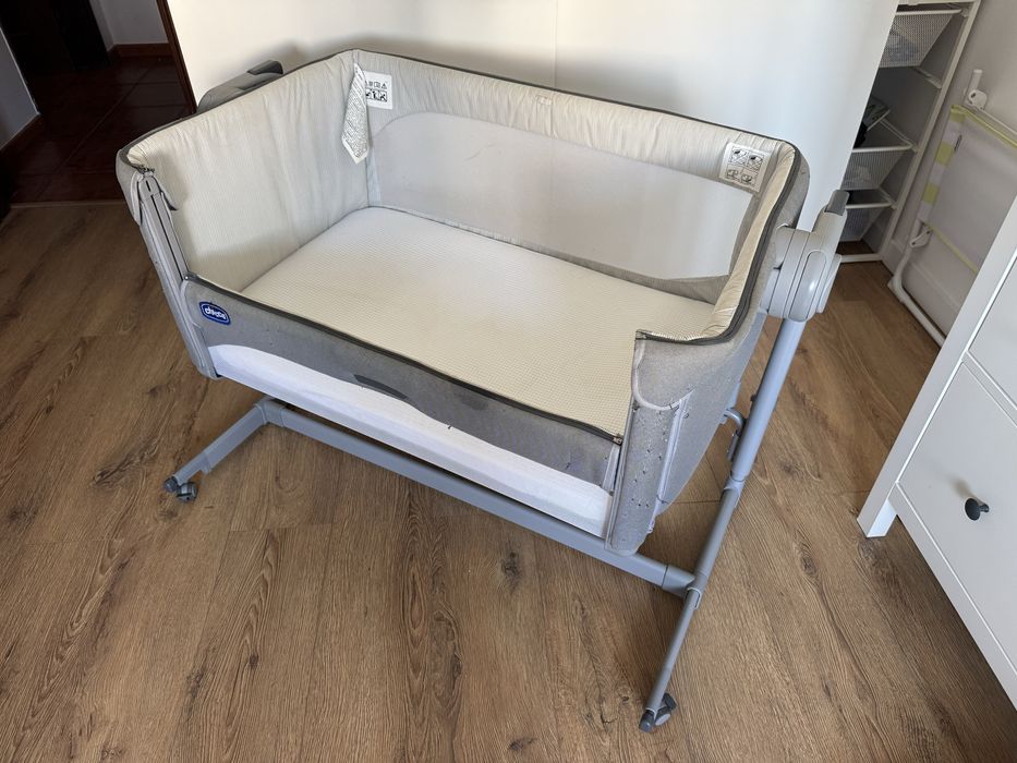 Berço chicco next2me magic