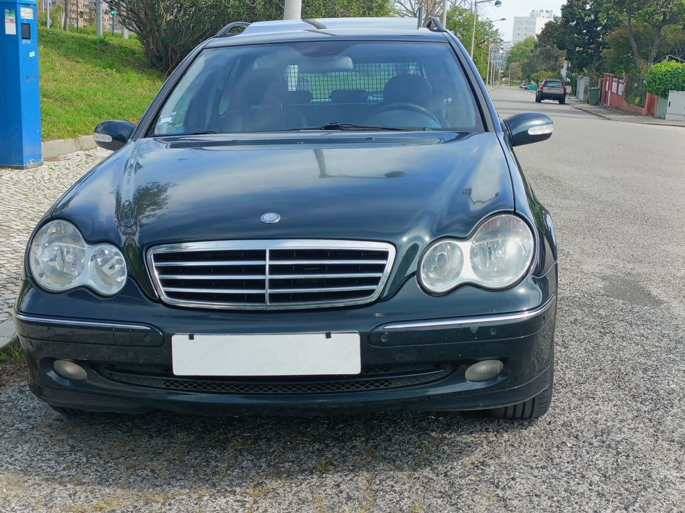 Mercedes  Benz 220 CDI avantgard