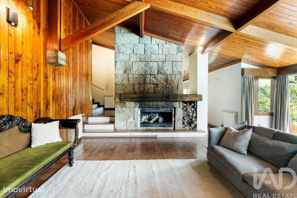 Casa / Villa T5 em Santo Tirso, Couto (Santa Cristina e São Miguel) e