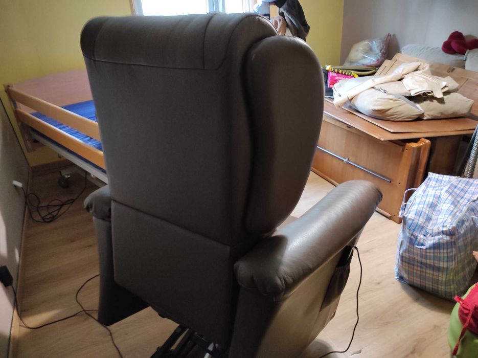 Cadeirão stanah em pele