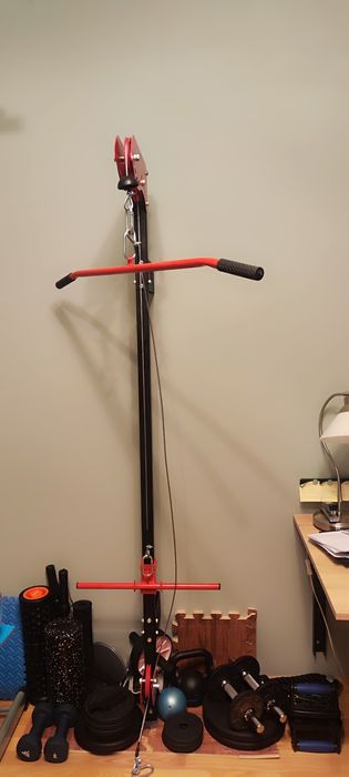 Wyciąg treningowy górny i dolny mocowany do sciany