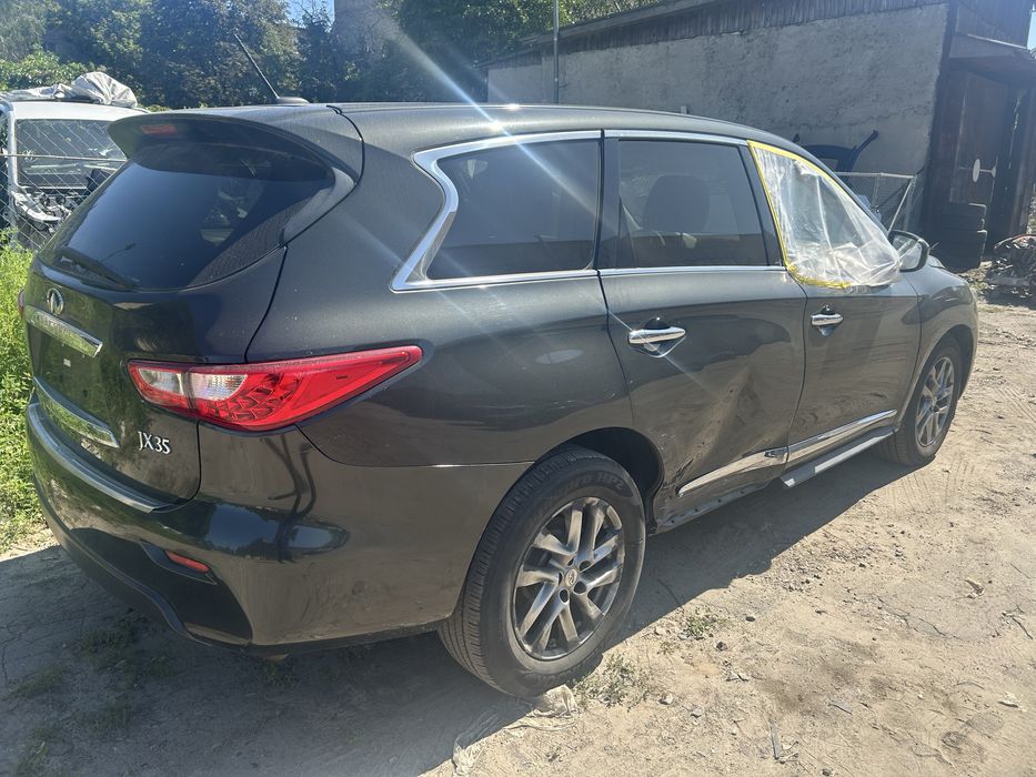 Продам Infiniti JX35 2013