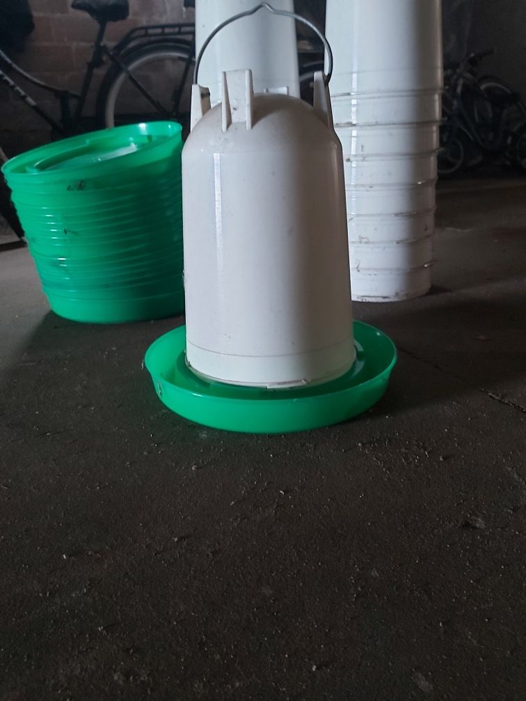 Poidelka dla drobiu 6l