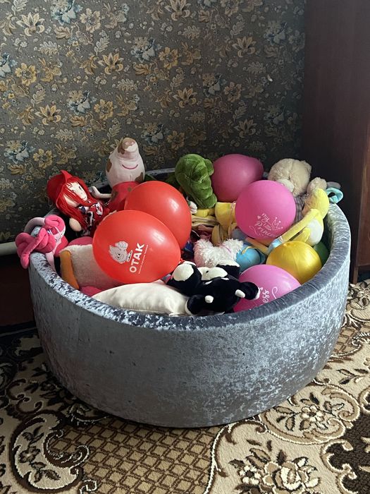 Сухий басейн для дітей