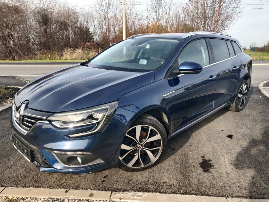 Renault Megane BOSE* NAVI* MASARZ* HUD* FULL LED* Asystent pasa ruchu