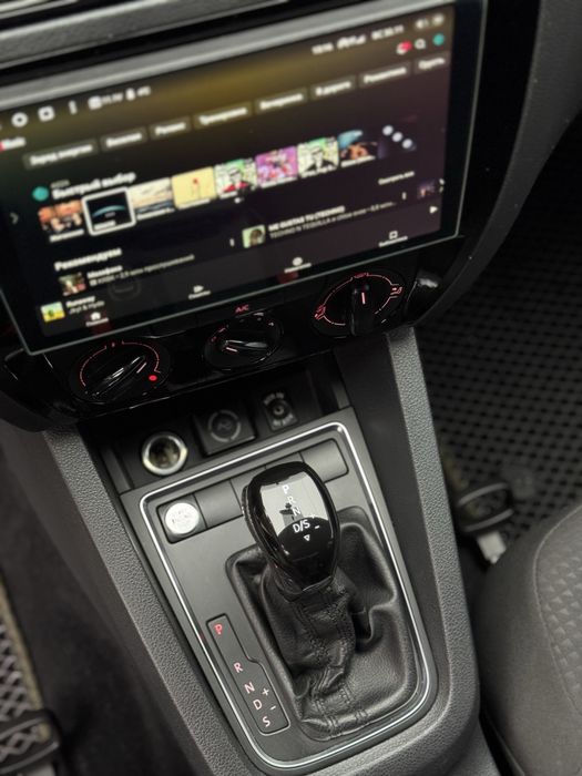 Volkswagen jetta 6. 2014 pik 2.0АТ(115кс)