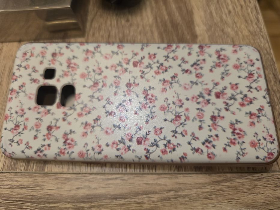 Samsung A8 2018 dourado