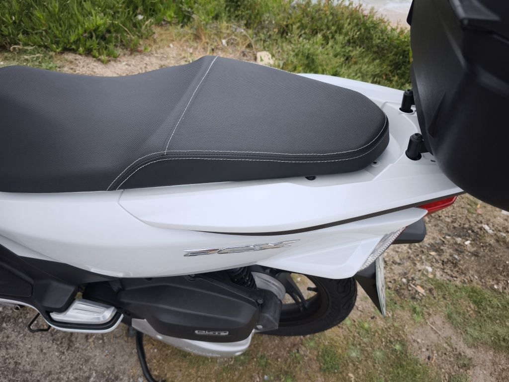 Honda PCX125  Ano2015 Km20500