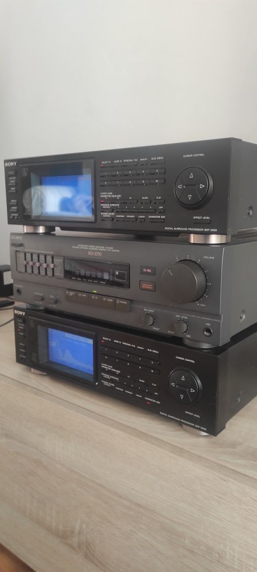 Amplificador vintage  Stereo Sony (1988) -Xo-D70