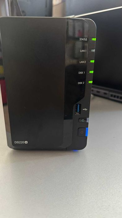 Мережеве сховище NAS Synology DS220+      2шт HDD на 2 TB