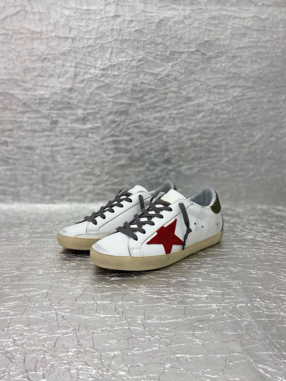 Golden Goose SuperStar