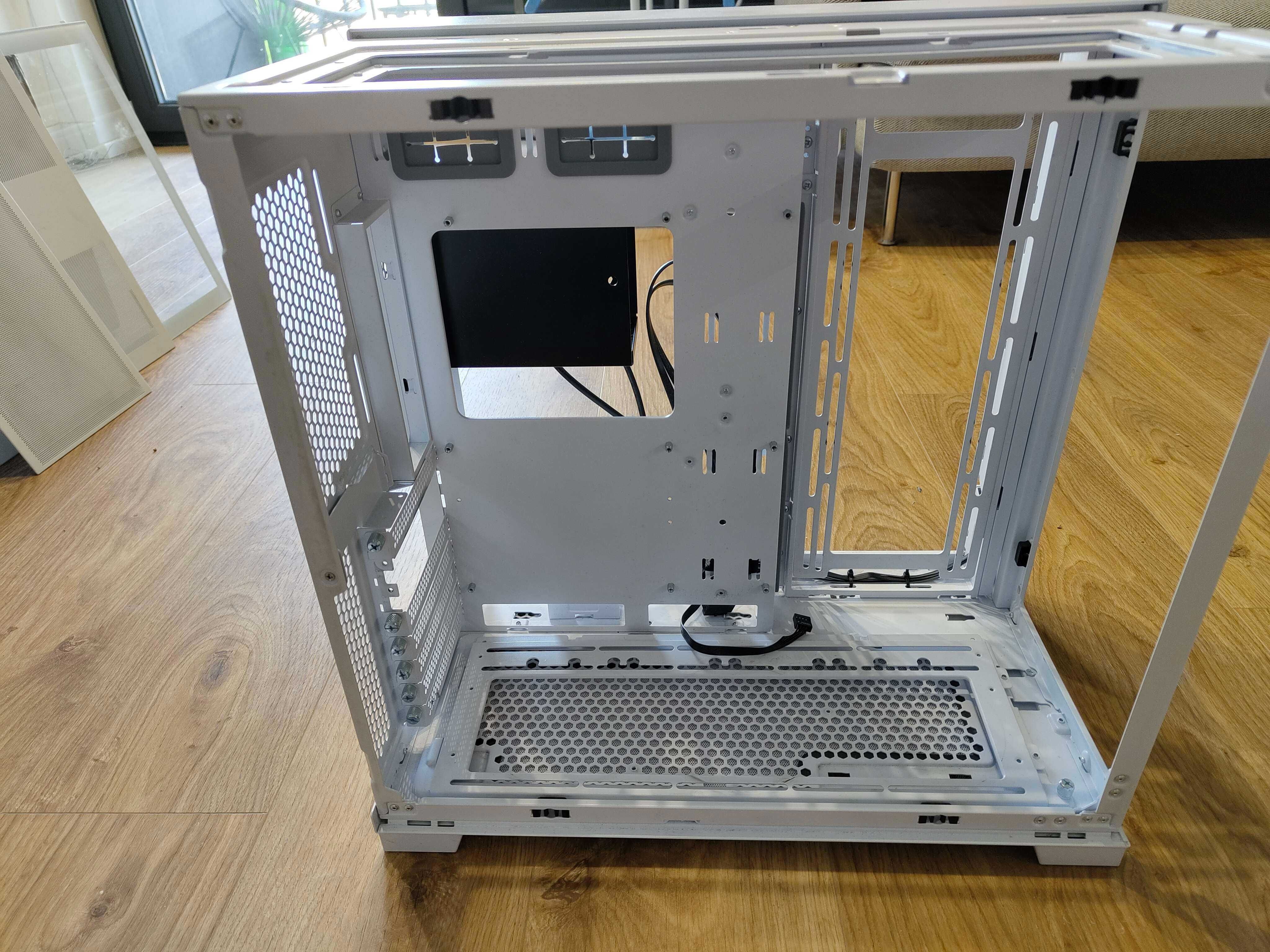 Lian Li O11 dynamic evo biała
