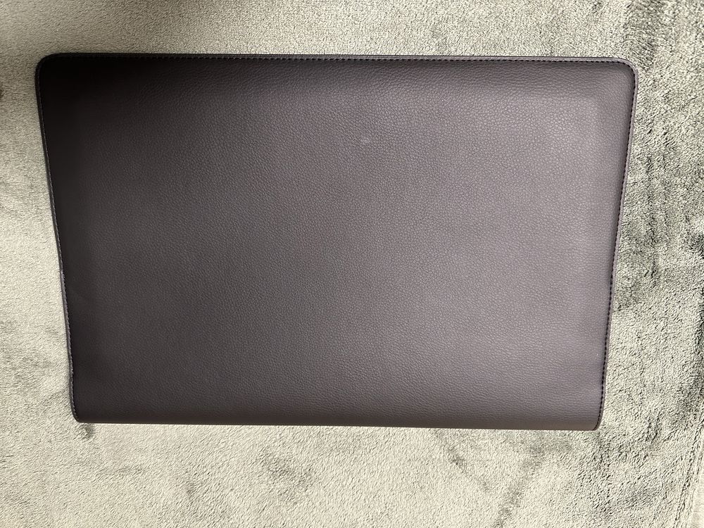 Чехол MacBook Pro 16 2021