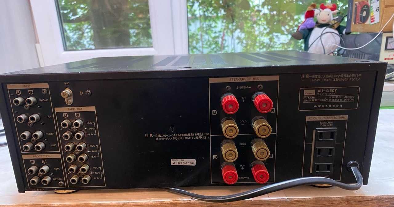Sansui AU-a607 підсилювач
