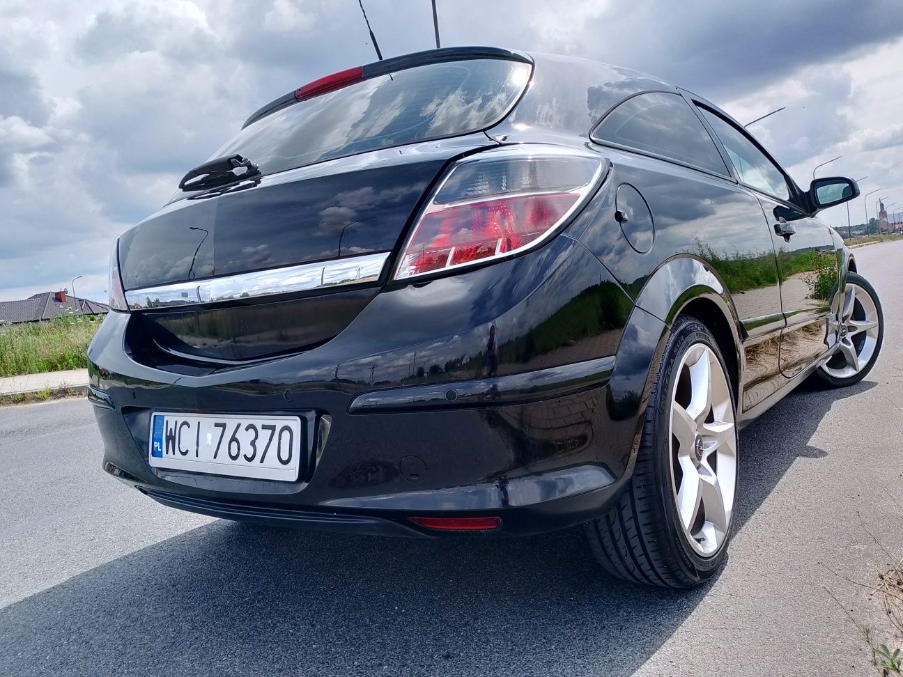 Opel Astra GTC 1.6 Zadbana R18 KLIMA