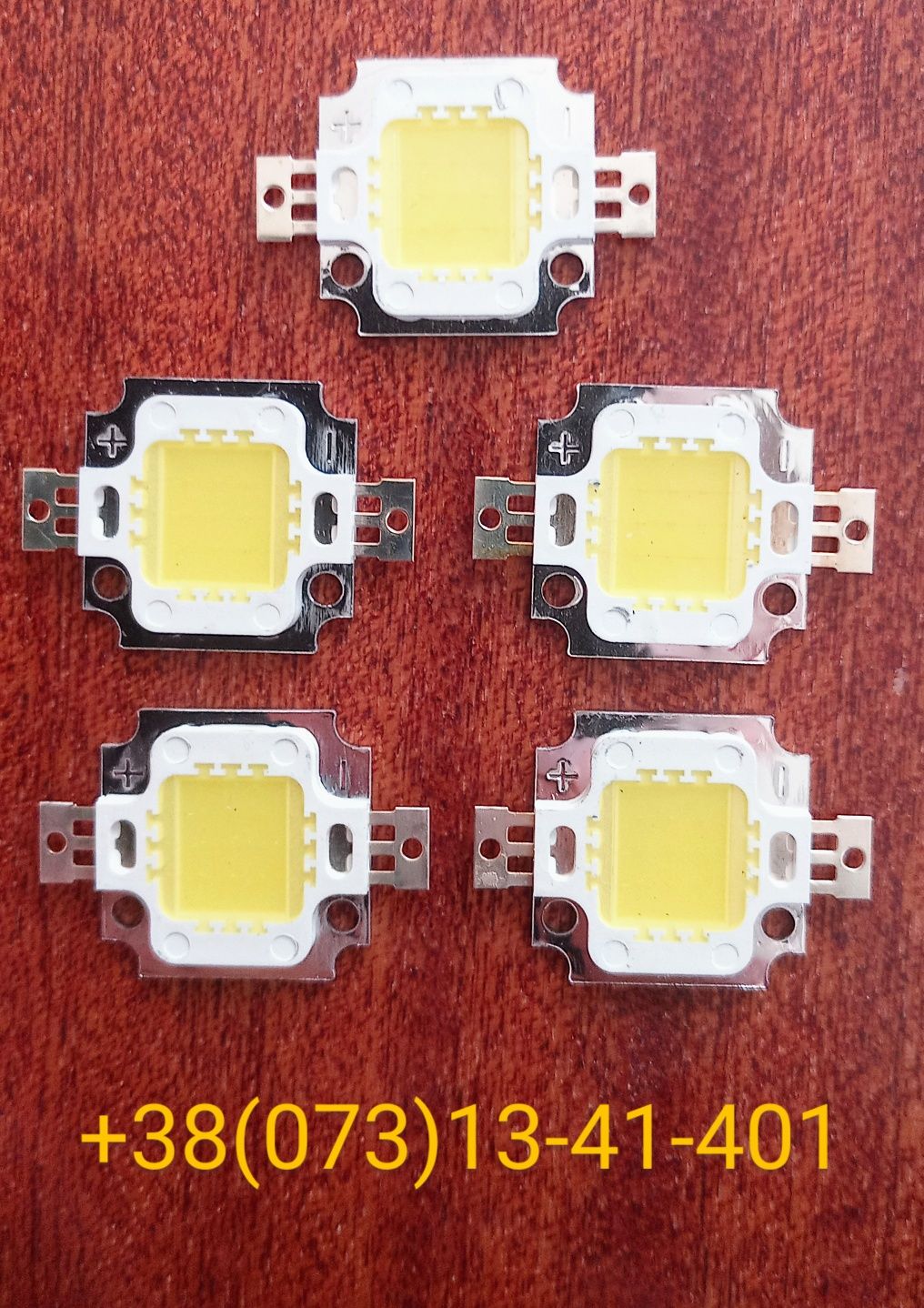 Светодиодная матрица чип LED COB 10 W/ 10-12 V прожектор,фонарь,лампа.