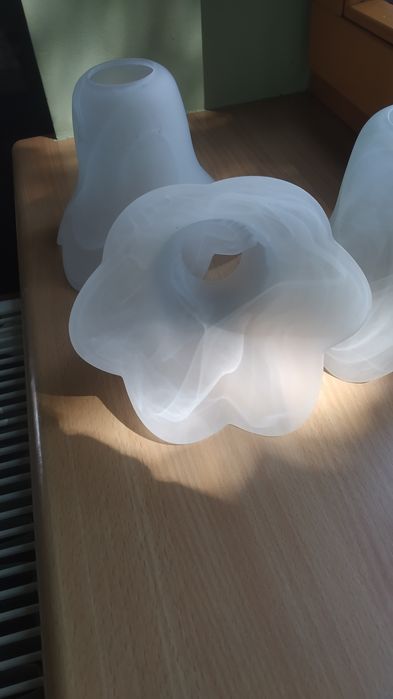 Klosze mleczne do lampy