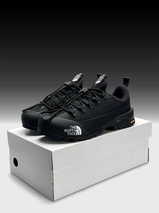 Чоловічі кросівки Gore-tex The North Face Glenclyffe LowGTX All Black