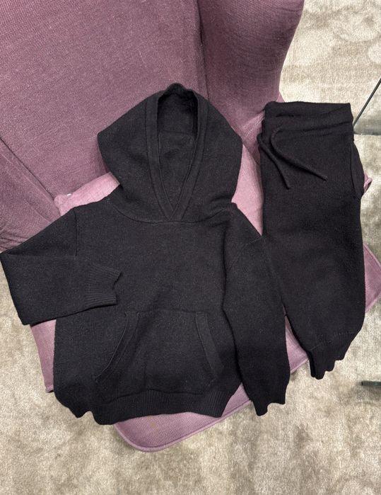 Дитячий шерстяний костюм 86см