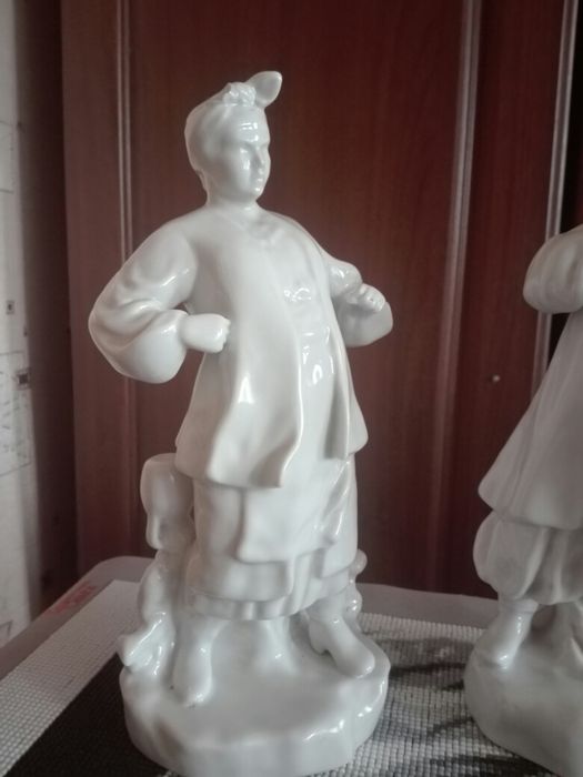 Статуетки Карася і Одарки СССР