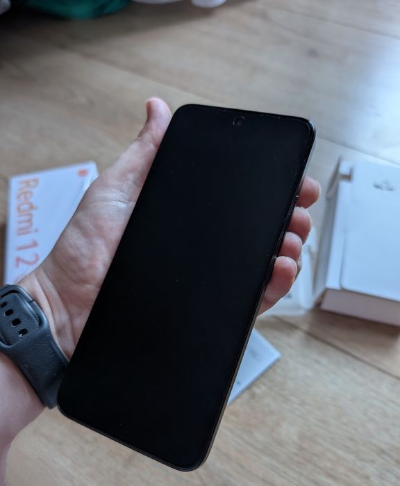 Продам Новий Xiaomi redmi 12 5G. 4/128 ГБ.