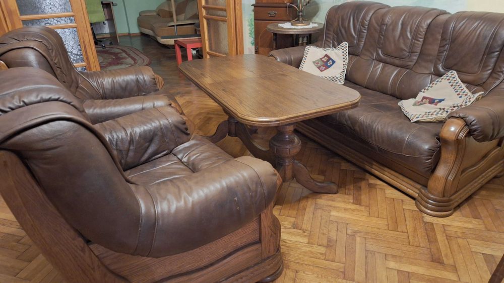 Komplet wypoczynkowy, skórzany.