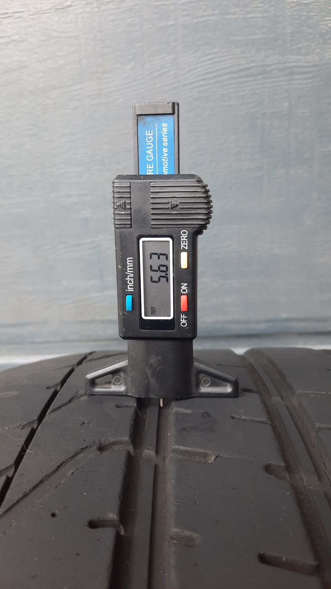 Pirelli 275/30 ZR20 P Zero