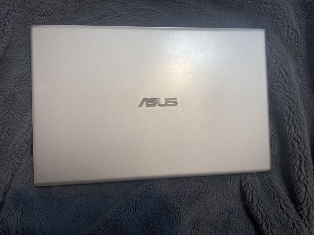 Asus Vivobook 15