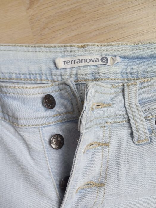 Jeansowe szorty krótkie spodenki Terranova, r.S