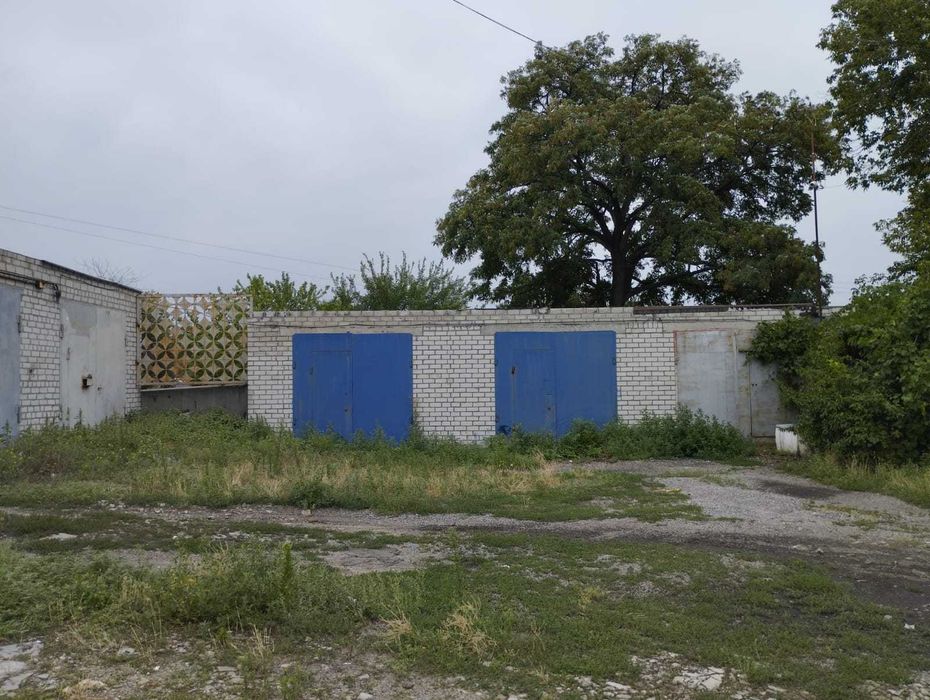 Продажа двух гаражів
