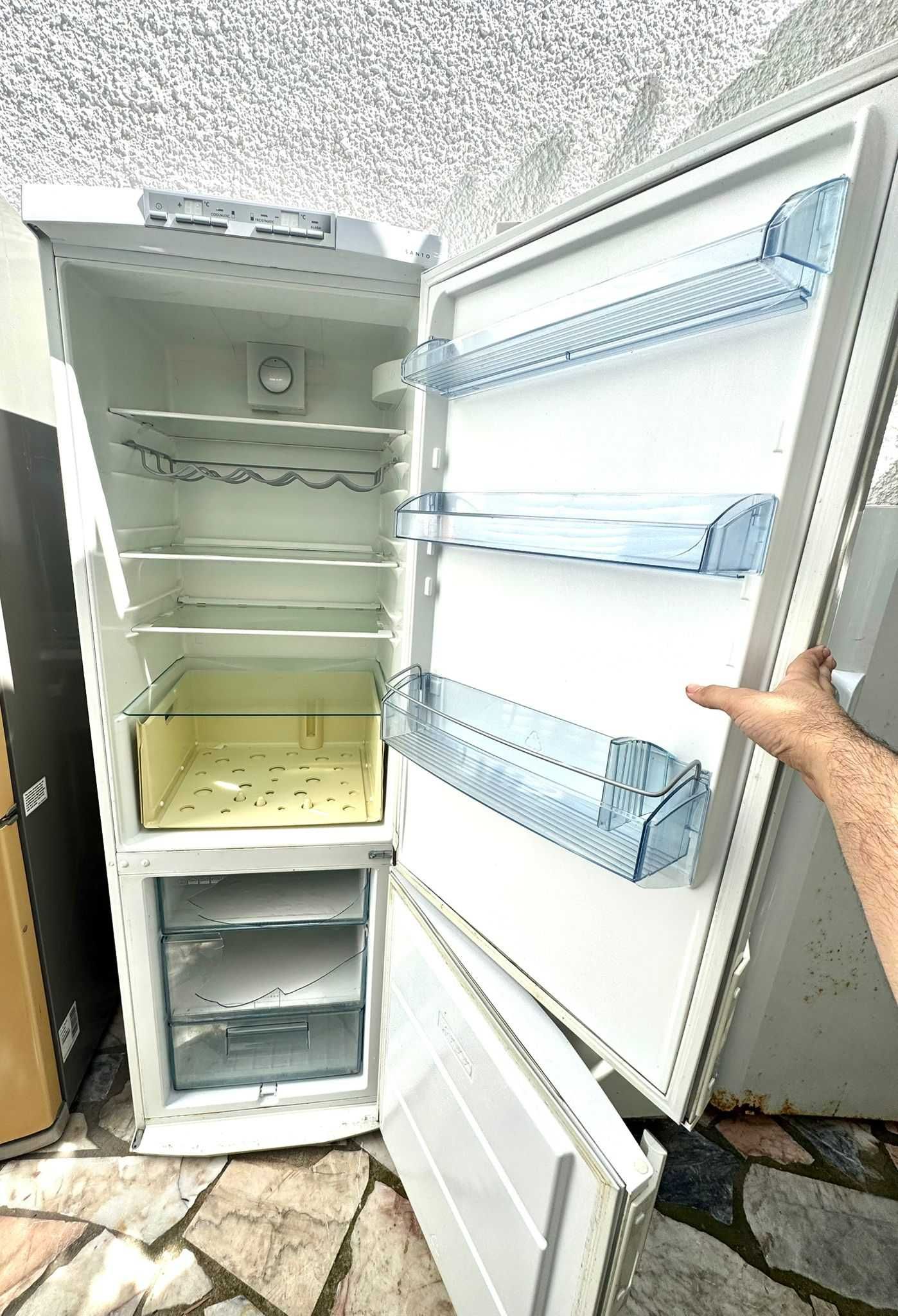Frigorífico Combinado AEG a Funcionar