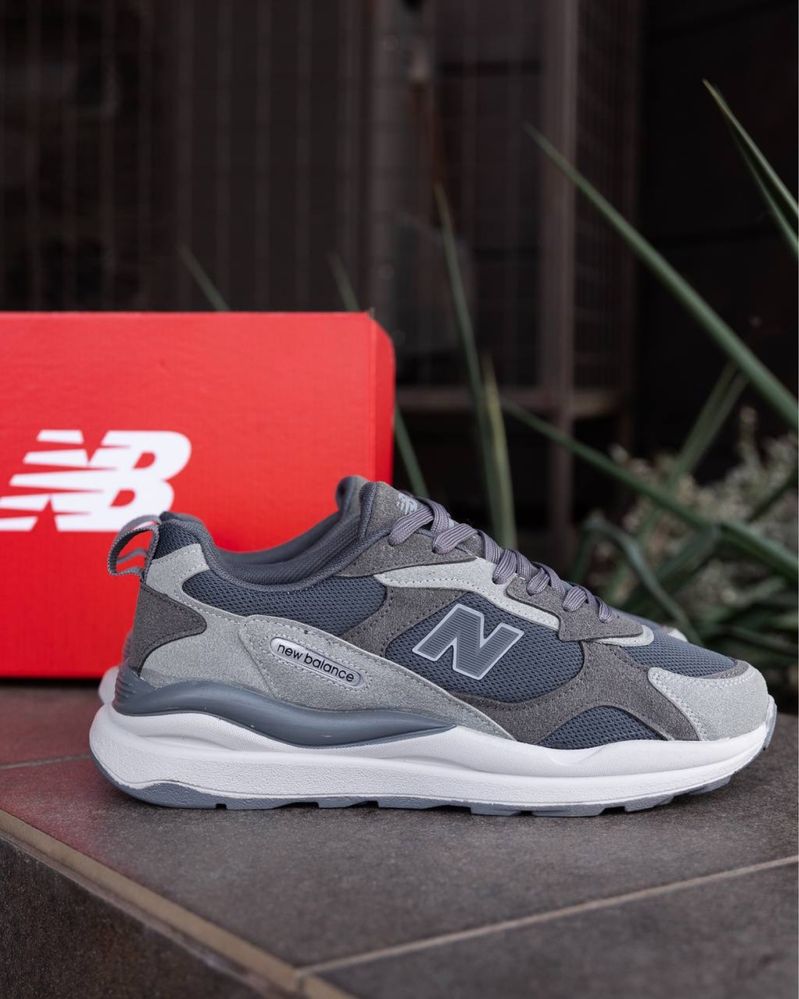 Зручні кросівки New Balance Running Silver