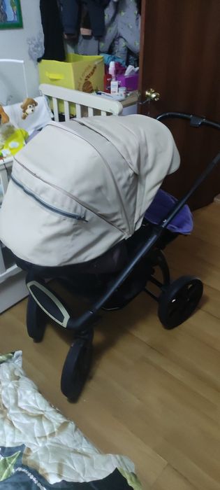 Коляска прогулочная