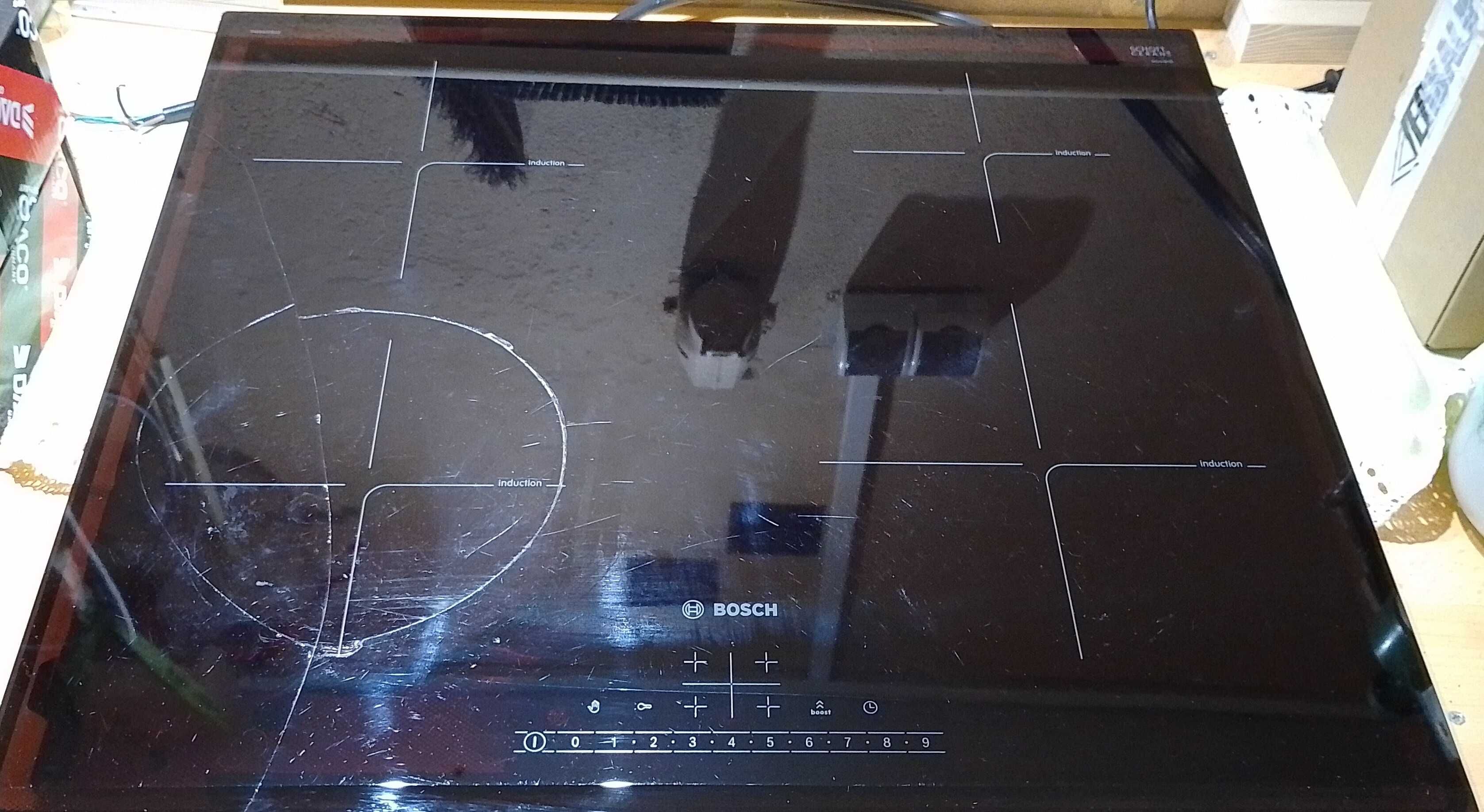 Płyta indukcyjna BOSCH, Model-PIE631FB1E, uszkodzona