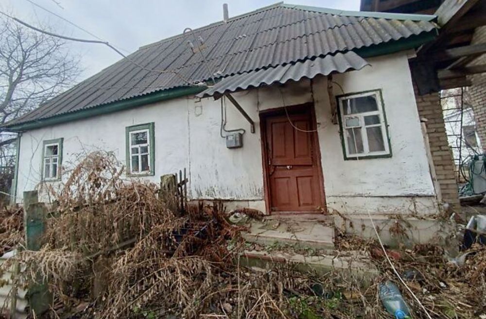 Продається ділянка 14,6 соток з 2 будинками