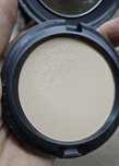 Mac puder next to nothing light plus makijaż