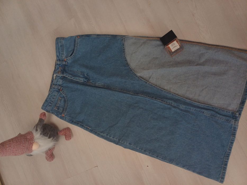 Продам трендову джинсову спідницю 36р