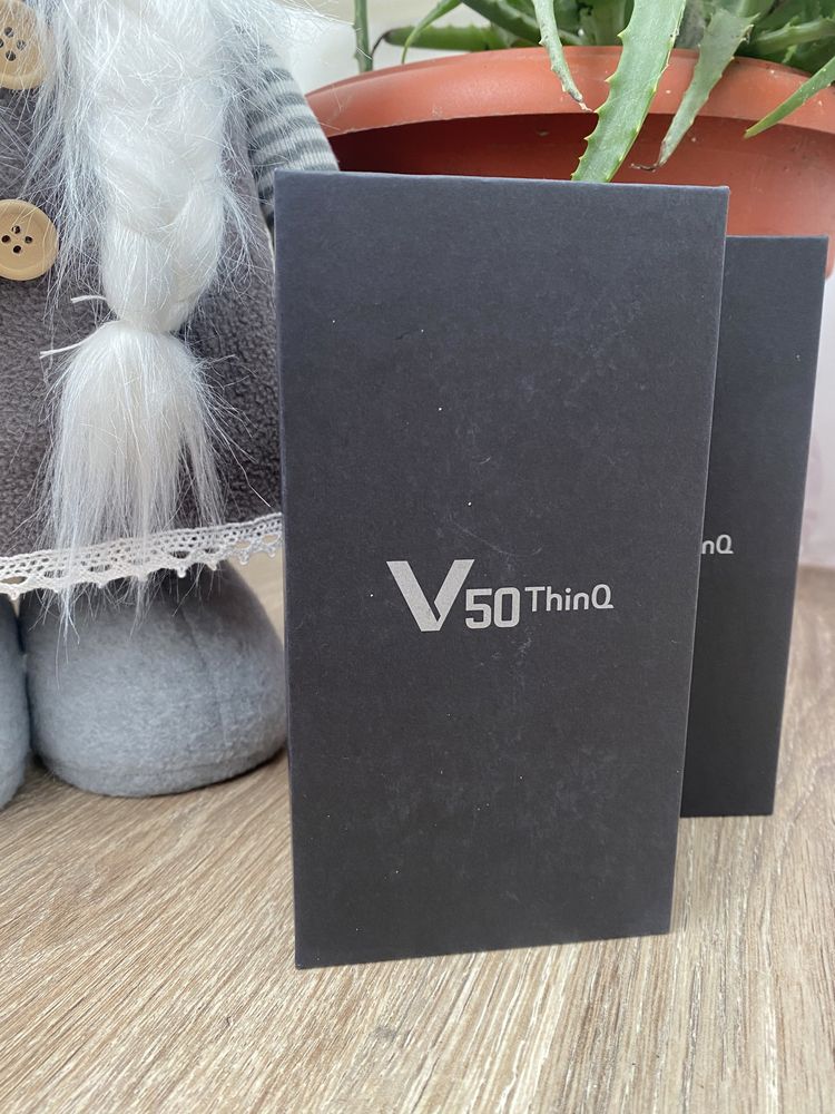 Смартфон LG  V50 ThinQ 6/128 гб! +подарунок!